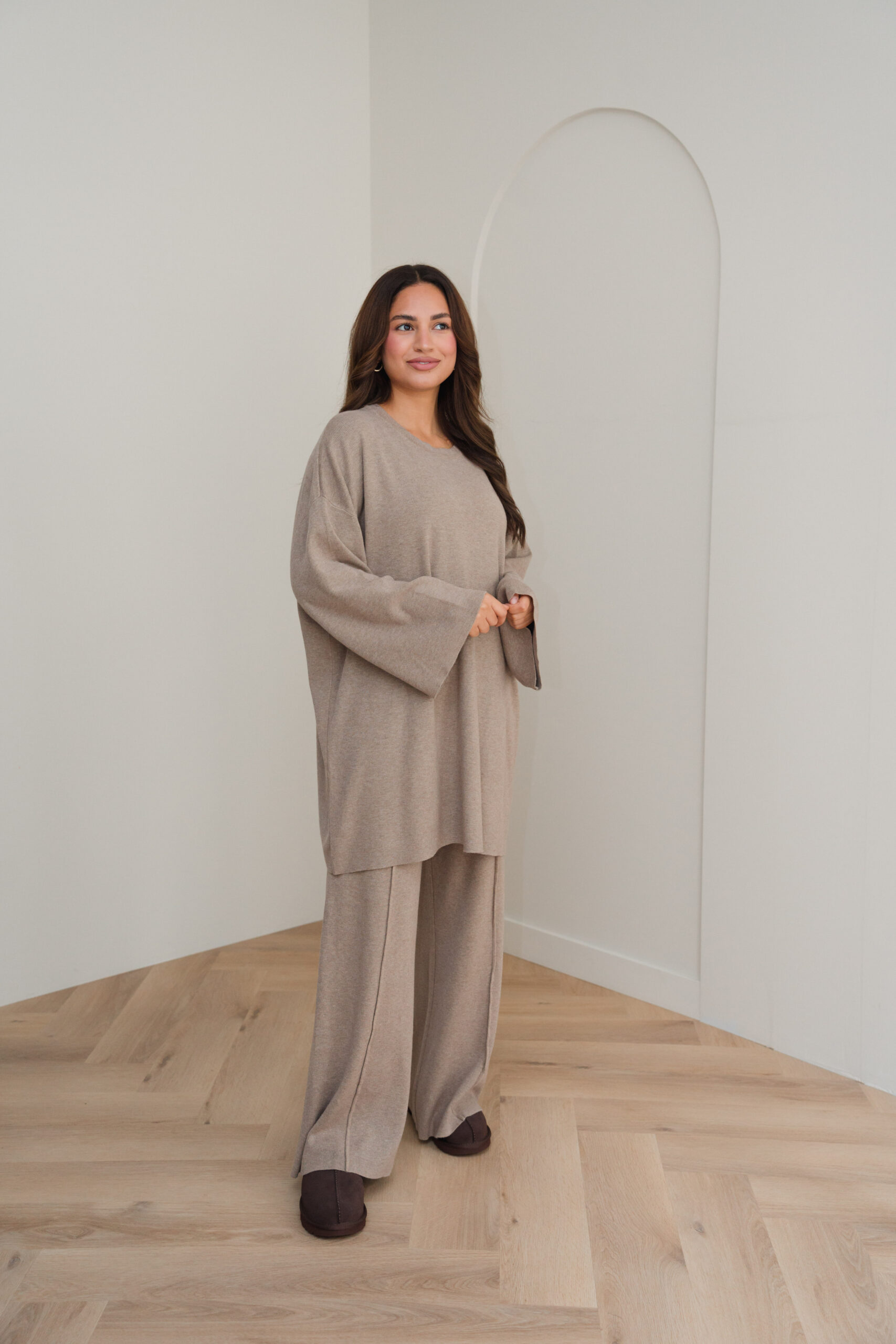 KNITTED VISCOSE TWINSET - TAUPE - Afbeelding 6
