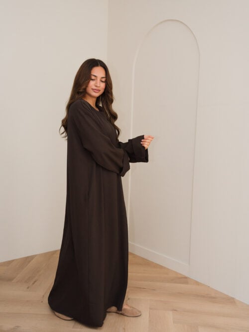 ESSENTIAL ABAYA DRESS - DEEP BROWN