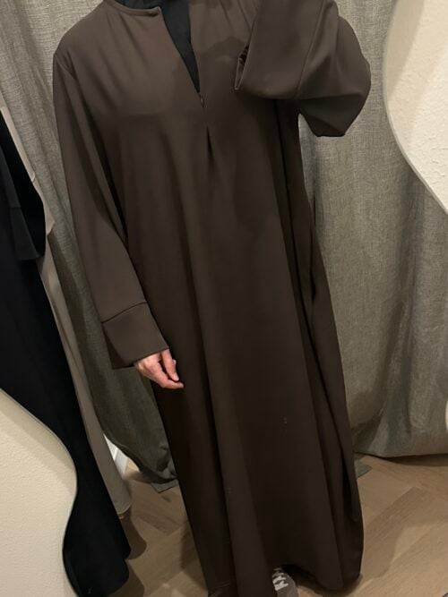 Alternative view of BF ABAYA - BROWN