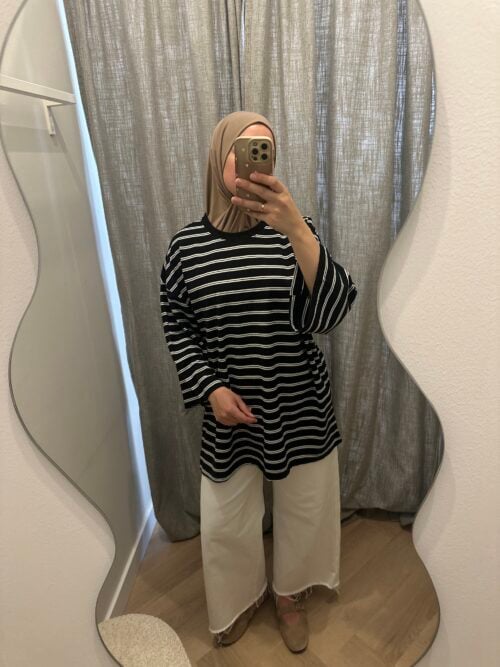 Alternative view of DOUBLE STRIPED TOP - BLACK