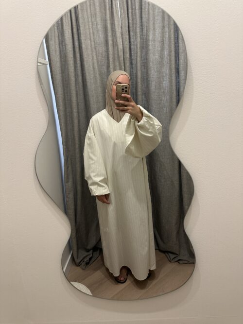 Alternative view of STRIPED COTTON ABAYA - SOFT BEIGE