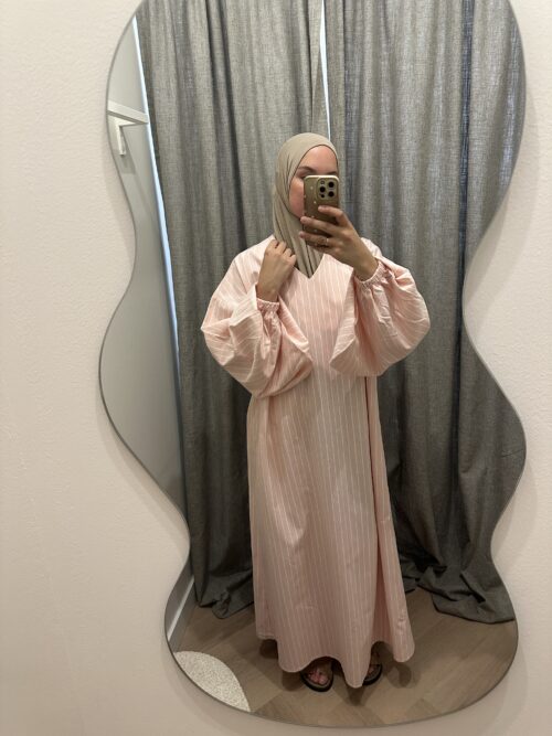 STRIPED COTTON ABAYA - BABY PINK