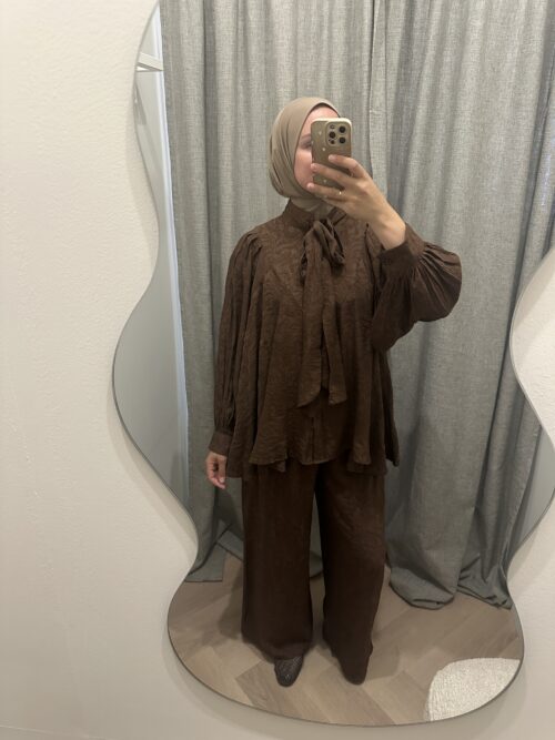 Alternative view of VISCOSE TWINSET BOW - BROWN